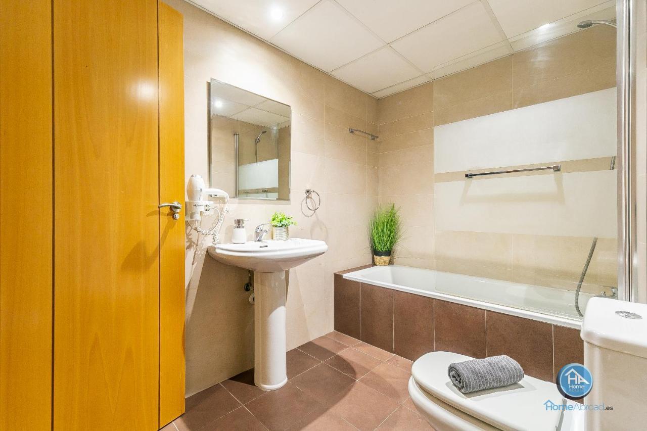 Malaga Boutique Stay - Carlos Haya Area With Parking Екстериор снимка